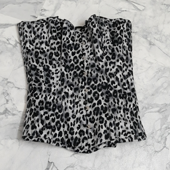 playgirl Tops - True steel boned corset, overbust snow leopard 24"